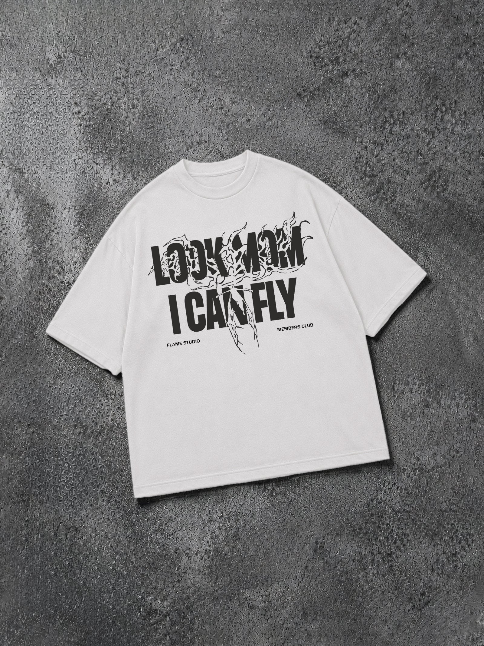 LOOK MOM I CAN FLY TEE